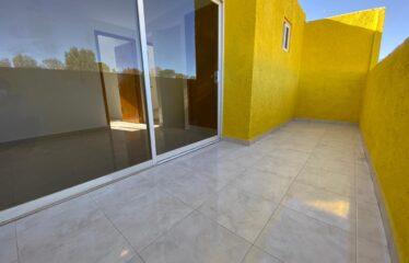 Casa Nueva en Calle Cerrada