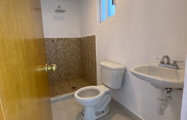 Casa Nueva en Calle Cerrada