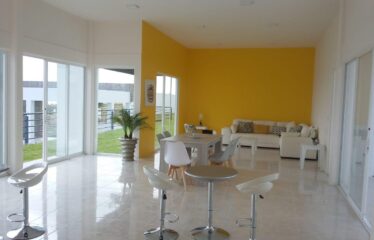 Se Vende Terreno dentro de Casa Club en Xochitepec