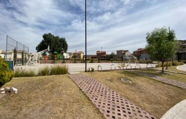 SE VENDE preciosa CASA en Fraccionamiento Real Carrara, Hacienda Ojo de Agua