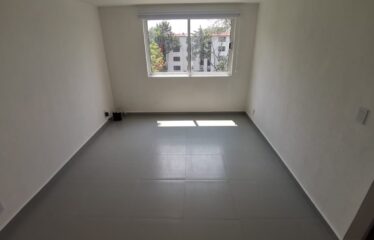 Se Renta Hermoso Departamento Recién Remodelado en U.H. Lomas de Plateros