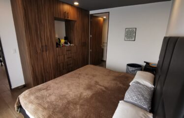 Se Renta Precioso Departamento Equipado en Rcda. Lago Superior