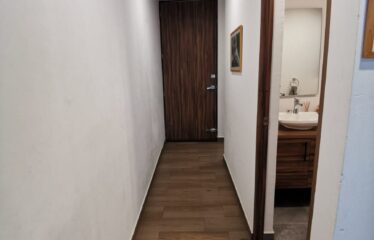 Se Renta Precioso Departamento Equipado en Rcda. Lago Superior