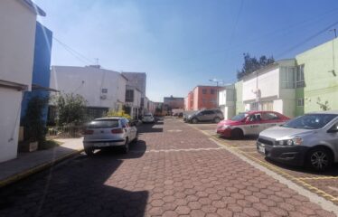 Se VENDE bonita CASA en las Arboledas- Tláhuac