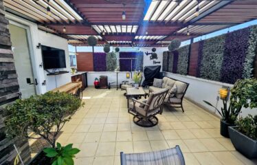 Se VENDE hermoso Departamento en Colonia del Carmen-B.J.