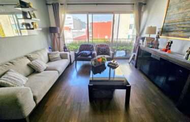 Se VENDE hermoso Departamento en Colonia del Carmen-B.J.