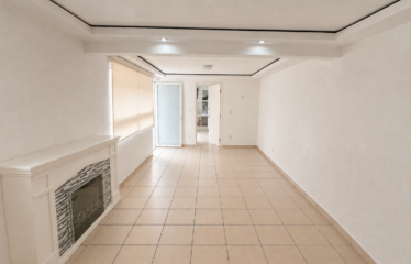 Se VENDE Bonita Casa con 2 DEPTOS., en Iztacalco, CDMX
