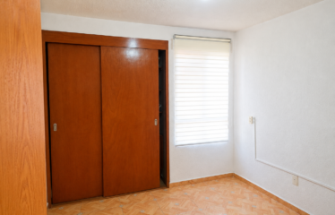 SE VENDE bonita CASA en CONDOMINIO LOS HÉROES TECAMAC II, Edomex