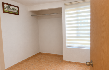 SE VENDE bonita CASA en CONDOMINIO LOS HÉROES TECAMAC II, Edomex