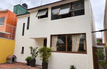 SE VENDE hermosa CASA EN TLALPAN, CDMX.