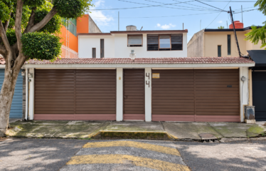 SE VENDE hermosa CASA EN TLALPAN, CDMX.